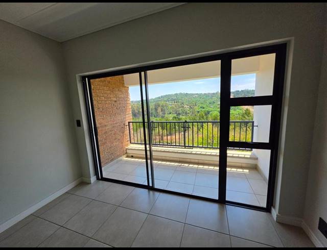 2 BEDROOM PROPERTY TO RENT IN MOOIKLOOF